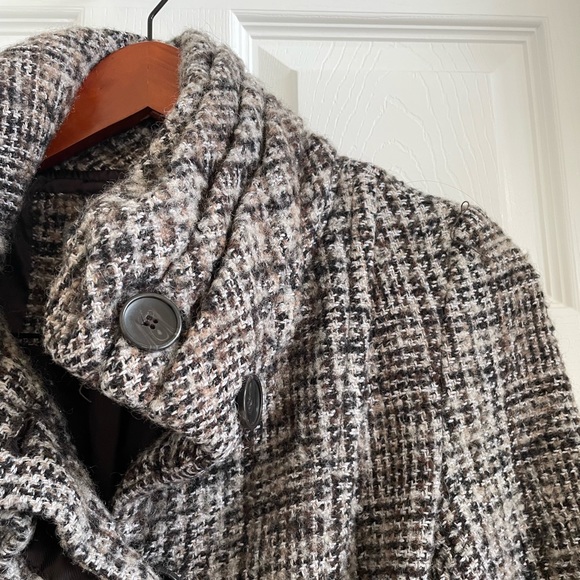 Zara Coat - Picture 3 of 7